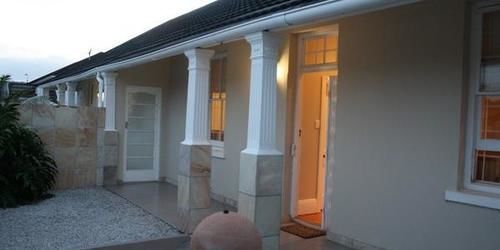 Guesthouse On Irvine พอร์ตเอลิซาเบธ ภายนอก รูปภาพ