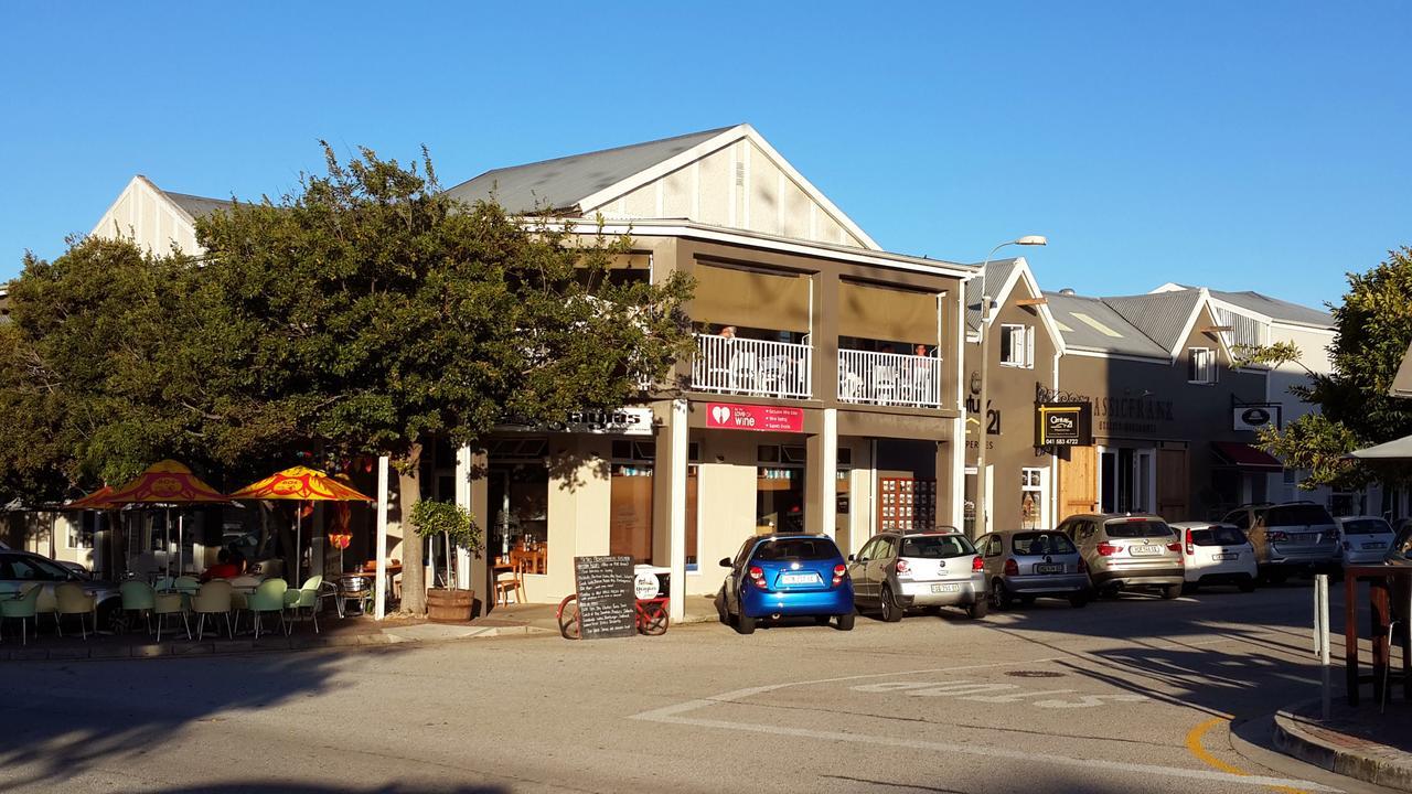 Guesthouse On Irvine พอร์ตเอลิซาเบธ ภายนอก รูปภาพ
